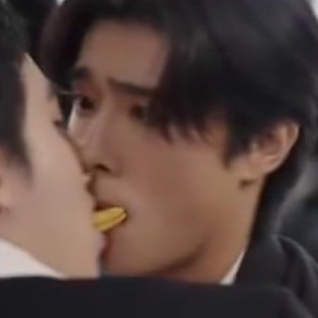 Golden Feathers (2025)