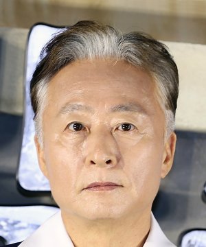 Jong Soo Kim