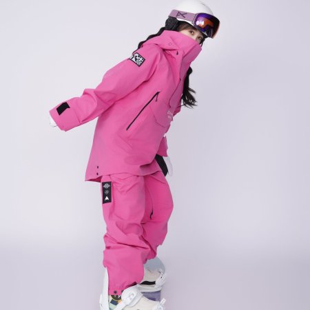 Ski into Love (2025)