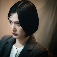 Incomplete Chairs Japanese Movie(2025) photo