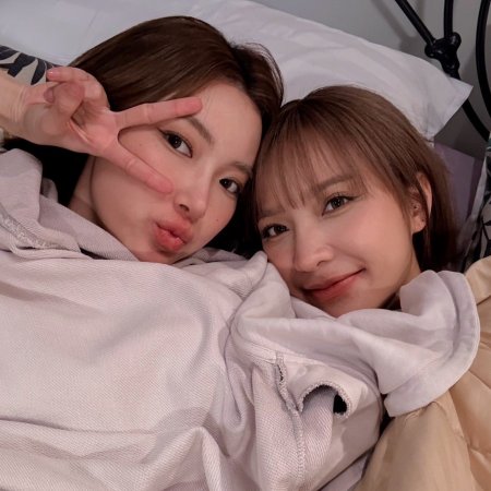 Enemies with Benefits ()