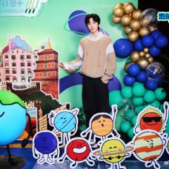 Wow the World Chinese TV Program photo
