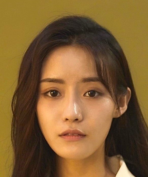 Zi Lin Zhang