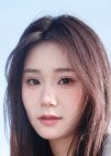 Qu Xing in Huang Hou Shi Zhen De Hei Yue Guang Chinese Drama(2025)