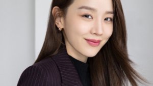 Shin Hae Sun on her mother's warm support, being an introvert, and more