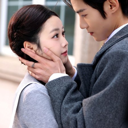 Love at a Glance (2025)