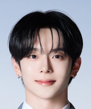 Kang Min Yoo
