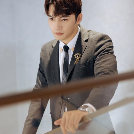 Marrying a Handsome Boss (2025)