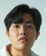 View Saharat Kongwattanathavon