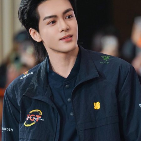 League of Legends ()