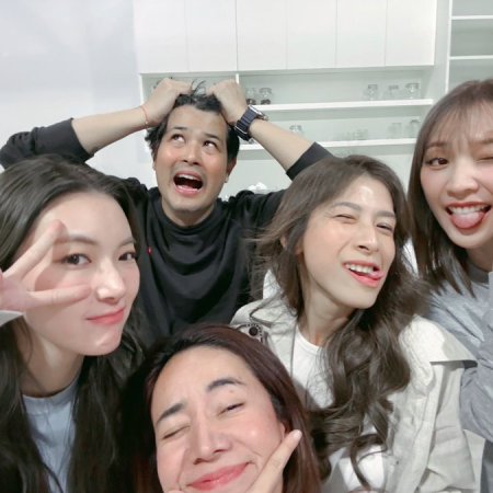 Enemies with Benefits ()