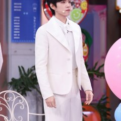 Zhao Yi Bo photo